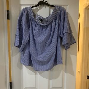 Very cute off the should layered sleeve shirt